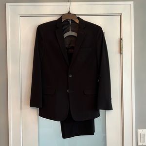 Calvin Klein Boys Black Sz 16 Suit